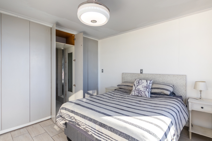 2 Bedroom Property for Sale in Claremont Upper Western Cape